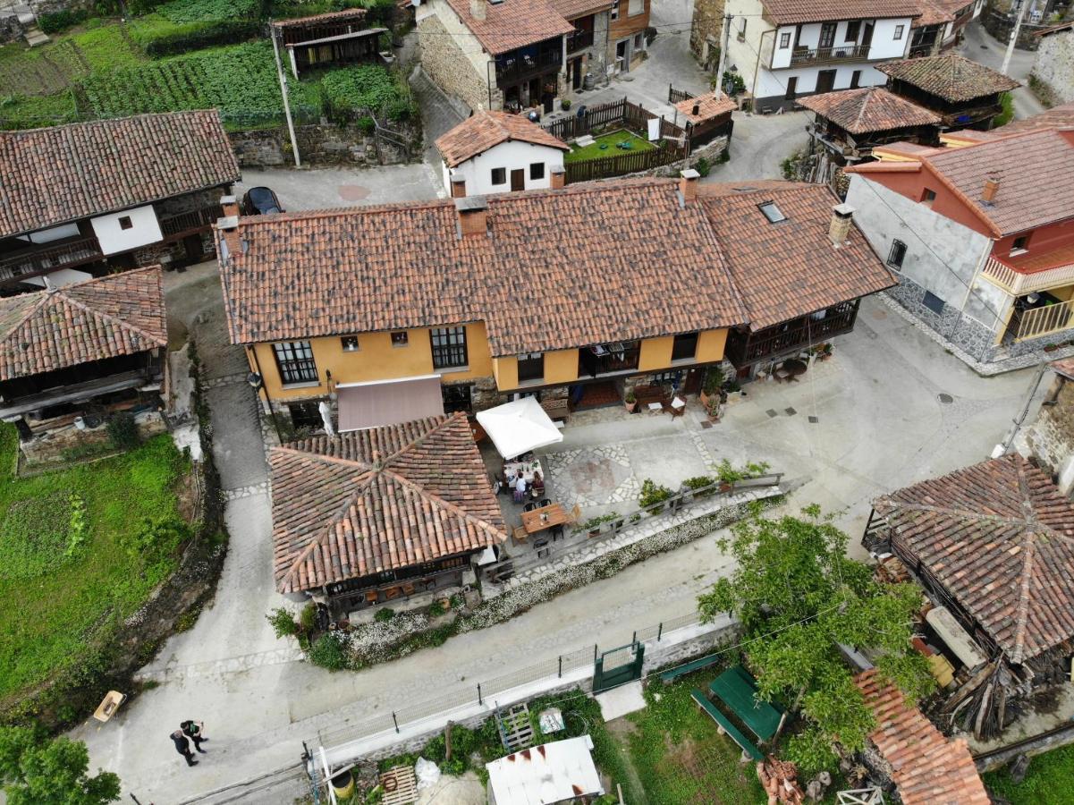 Ferienwohnung Casa Les Pedroses Campiellos Exterior foto