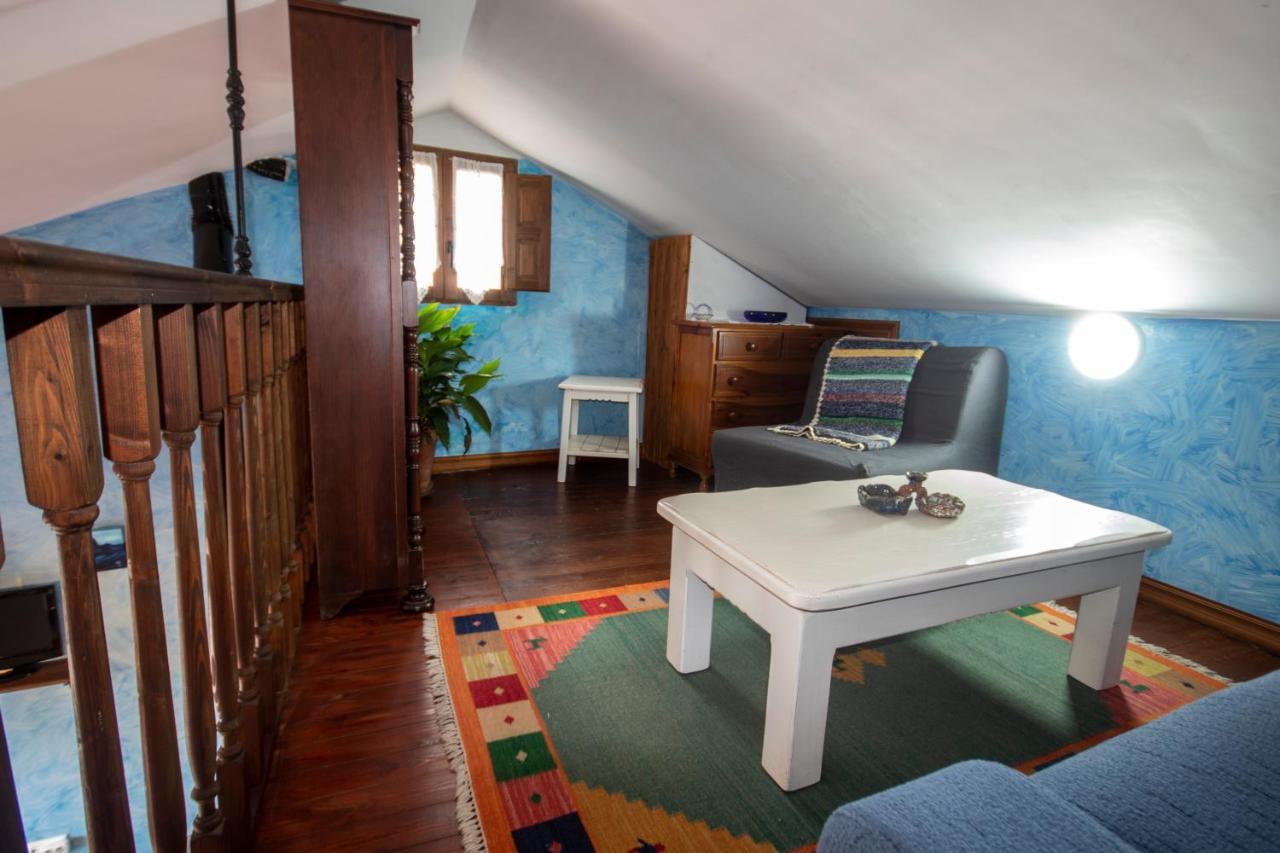 Ferienwohnung Casa Les Pedroses Campiellos Exterior foto