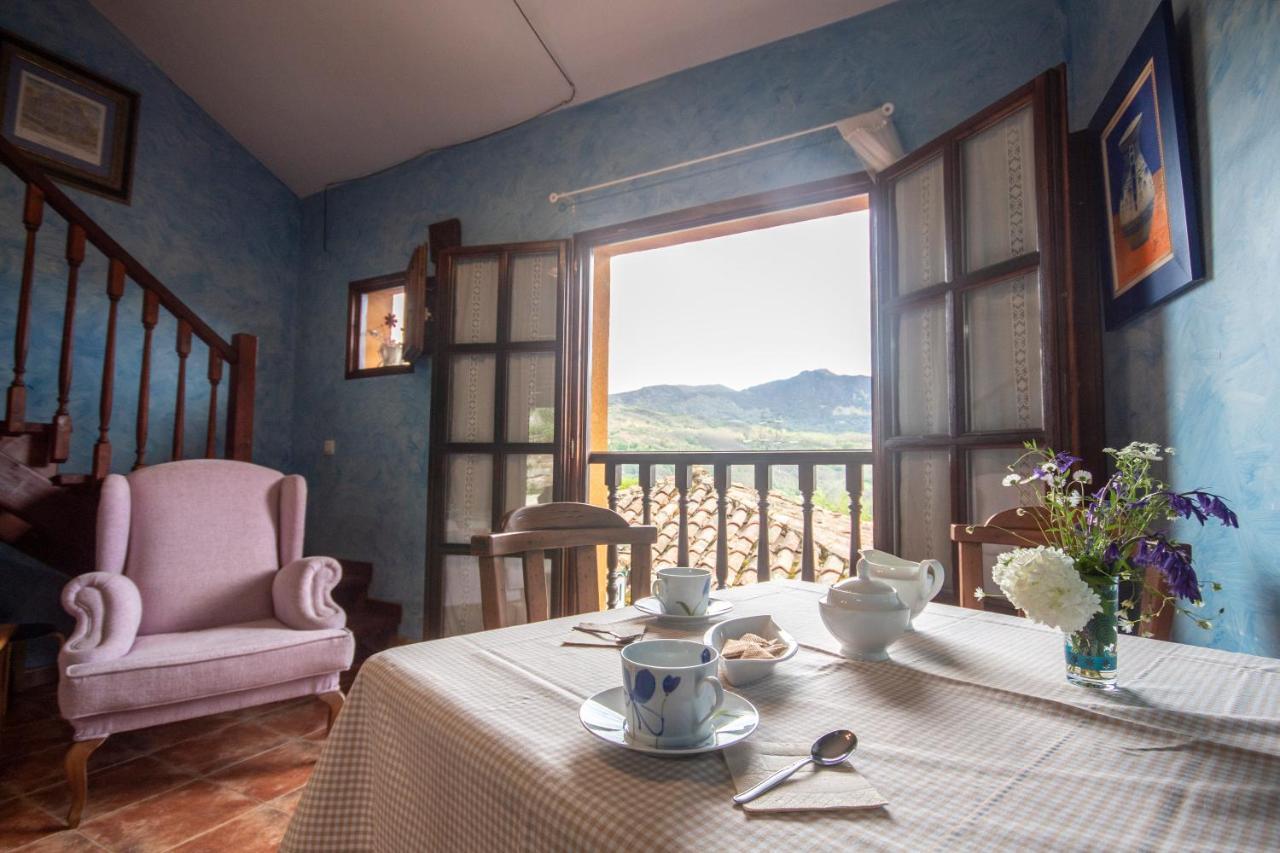 Ferienwohnung Casa Les Pedroses Campiellos Exterior foto